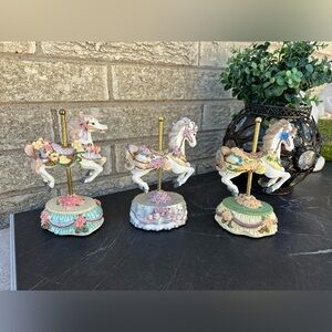 Heritage House Melodies Country Fair Carousel Horse Figure 3 pcs